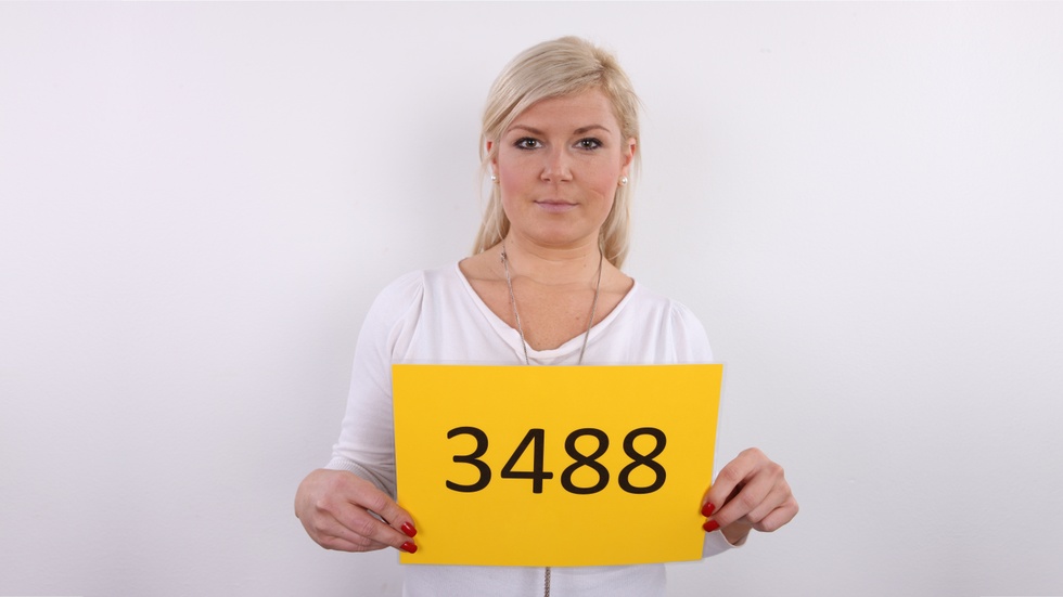 Czech Casting Jana 8602